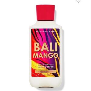 BUNDLE OF BATH AND BODY WORKS